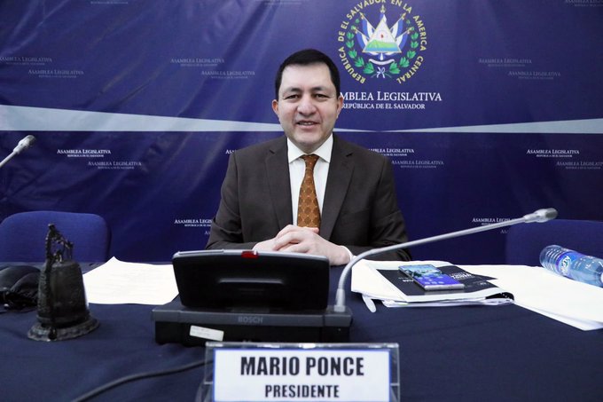 Presidente de la Asamblea afirma que los diputados representan a quienes sufren en los hospitales presidente-de-la-asamblea-afirma-que-los-diputados-representan-a-quienes-sufren-en-los-hospitales